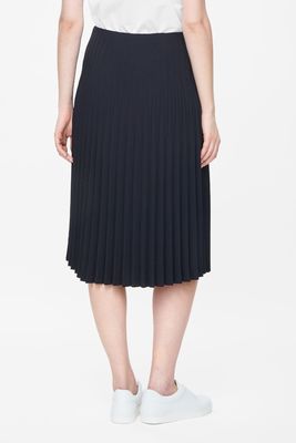 RAW-CUT PLEATED SKIRT