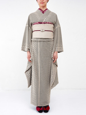 スノーペタル　振袖