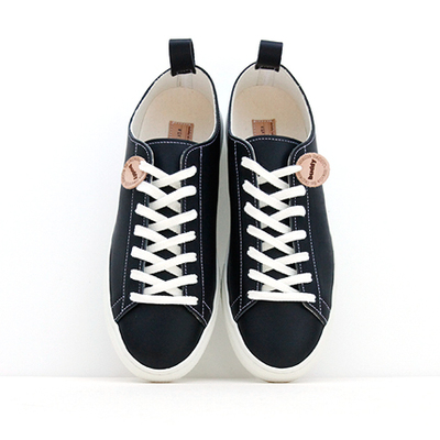 ブルテリア ロウスムース/ブラック