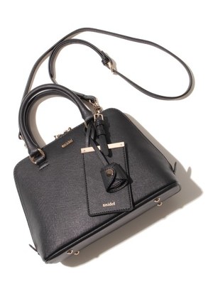 ラウンドトップポシェット