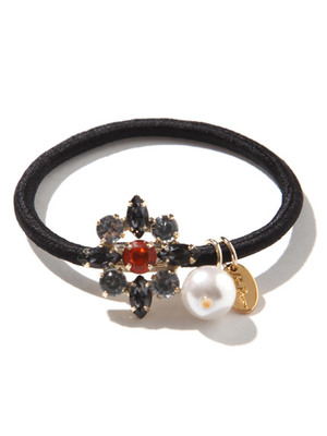 【Lily Brown】ビジュー×パールヘアゴム