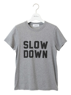 ロゴTシャツ／MilaOwen