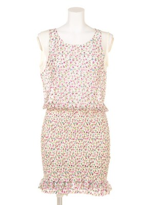 フラワープリントレースワンピース