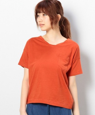 VネックスラブポケットTシャツ