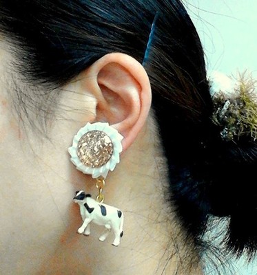 イヤリング(牛)