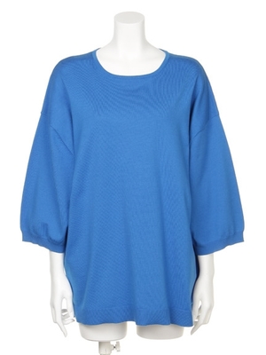 ルーズトップス