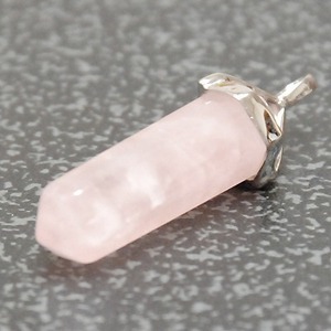 ローズクオーツ　ペンダントトップ