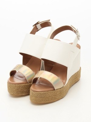 BIアーマーサンダル