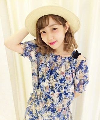 【ナイスクラップ】オパール花柄ギャザーブラウス