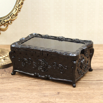 エレガントジュエリーボックス