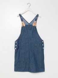 おにわいじりジャンパースカート