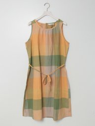 おおきめチェックワンピ