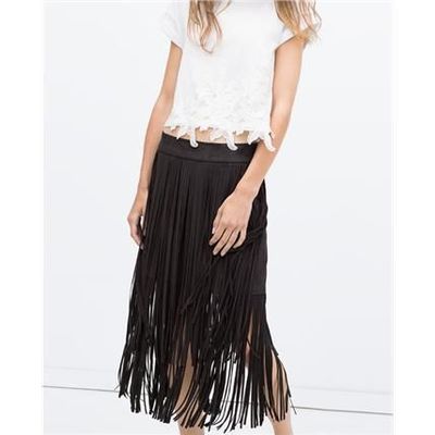 フリンジ付きスエードスカート