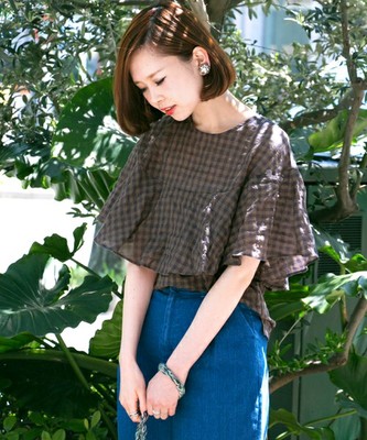 KBF ギンガムフレアブラウス