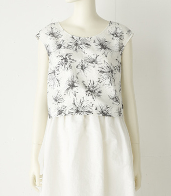 ワントーンフラワーショートTOP