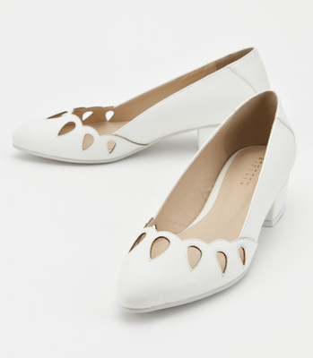 ループカットワークフラットシューズ