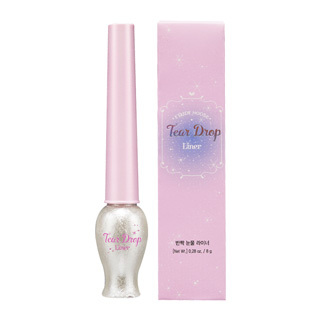 ティアーアイライナー