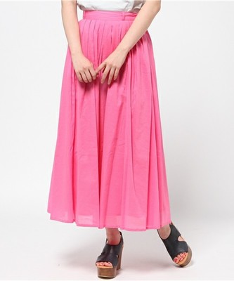 ボリュームスカート