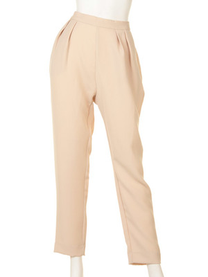 タックテーパードパンツ