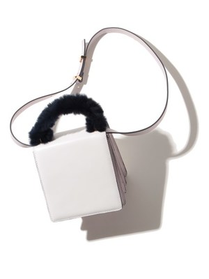 minジャバラショルダー