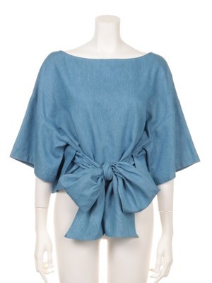 リボンブラウス