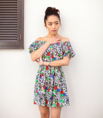 SLY(スライ)BLEED FLOWER オフショルOP