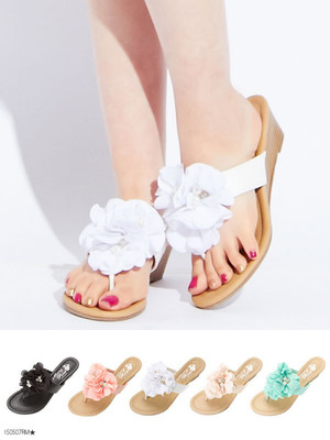 ローヒールウエッジトングサンダル