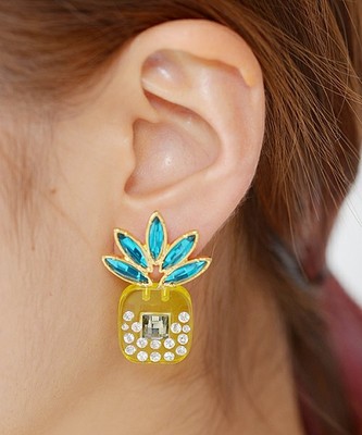 ビジューフルーツピアス