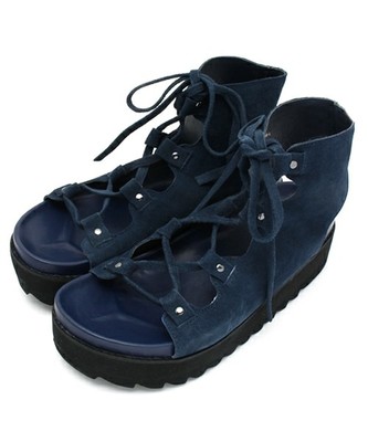 ﾌﾗｯﾄｸﾞﾗﾃﾞｨｴｰﾀｰｻﾝﾀﾞﾙ