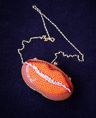 クチビルクラッチ