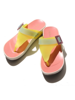 バックル付ビーサン