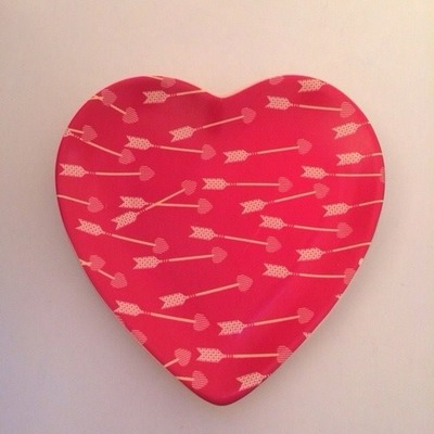 Arrow柄ハートディッシュ