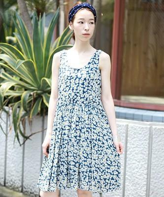 【Ray BEAMS】フラワープリント ノースリーブ ワンピース】