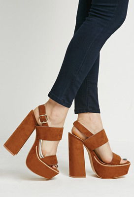 FOREVER 21 フェイクスエードストラッピーサンダル