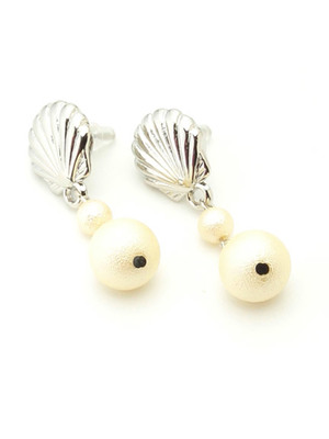 シーモチーフパールピアス