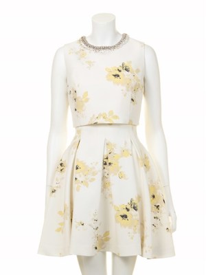 snidel (スナイデル)  【USAGI ONLINE限定】ビジュー付きボリュームワンピース