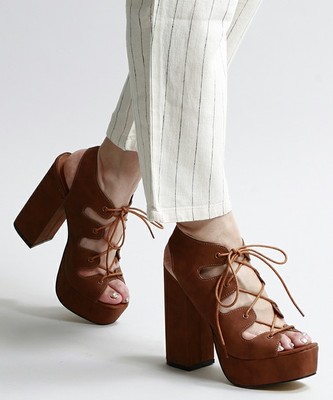 メッシュサンダル