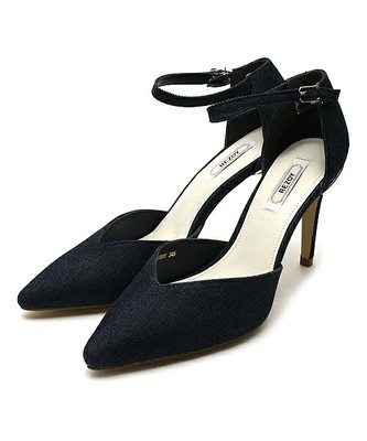 ポインテッドトゥセパレートストラップパンプス