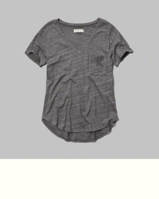 EASY V NECK POCKET TEE