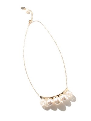 クリア封入ネックレス