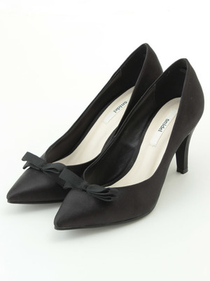 リボンパンプス