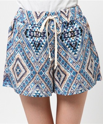 エスニック柄ショートパンツ