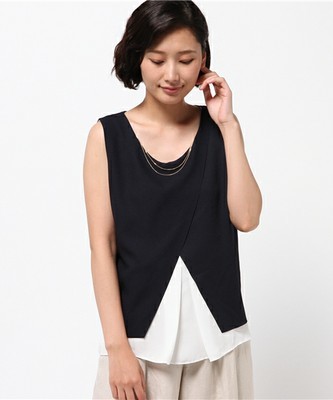 ネックレス付レイヤードブラウス