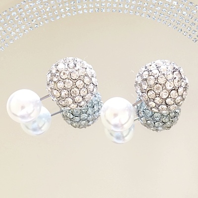 日本未入荷【ロヴィーサ】おしゃれピアス06