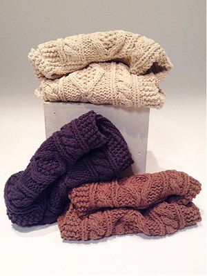 ケーブルニットクラッチ