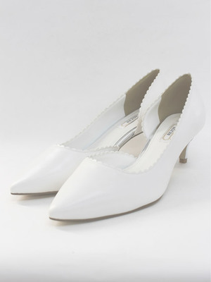 インサイドオープンフラワーカットLOWヒールパンプス