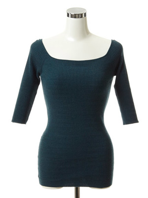 オフショルリブニット