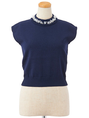 ビジューカラーニットトップス