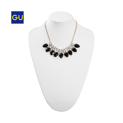 （GU）ティアドロップビジューネックレス