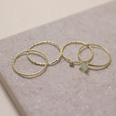 カラーストーン×スモールストーン